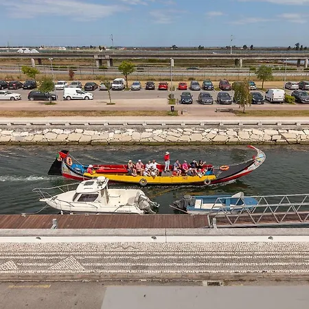 Urbana Homes By Sweet Apartament *